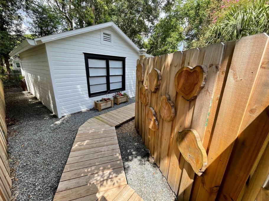 Stylish Bungalow Near Dining, Parks & Entertainment Jacksonville Esterno foto